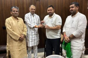 मोकामा में बाहुबलियों का महासमर — सूरजभान सिंह RJD में शामिल, अनंत सिंह से होगी सीधी टक्कर
