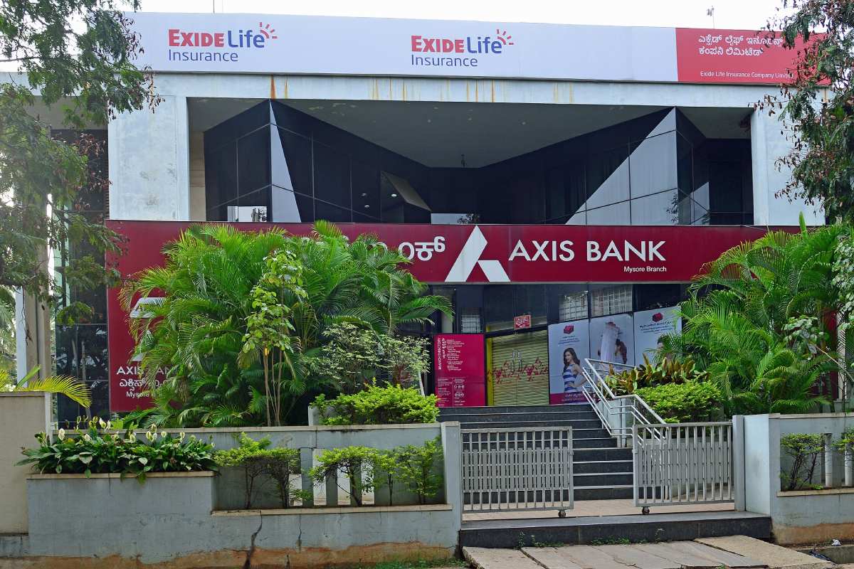 Axis Bank Shares: दूसरी तिमाही के नतीजों के बाद 4% की उछाल; विश्लेषकों का लक्ष्य ₹1,525 तक