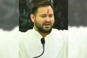 तेजप्रताप यादव ने दादी की प्रतिमा संग नामांकन कर जताई आदरभावना, लालू-राबड़ी के स्वास्थ्य के लिए की प्रार्थना