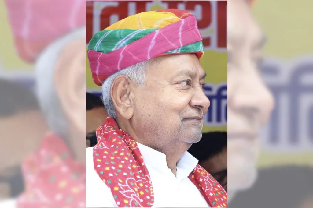 बिहार में विकास की नई कहानी, नीतीश कुमार बोले- 2005 के पहले हाल पूछिए