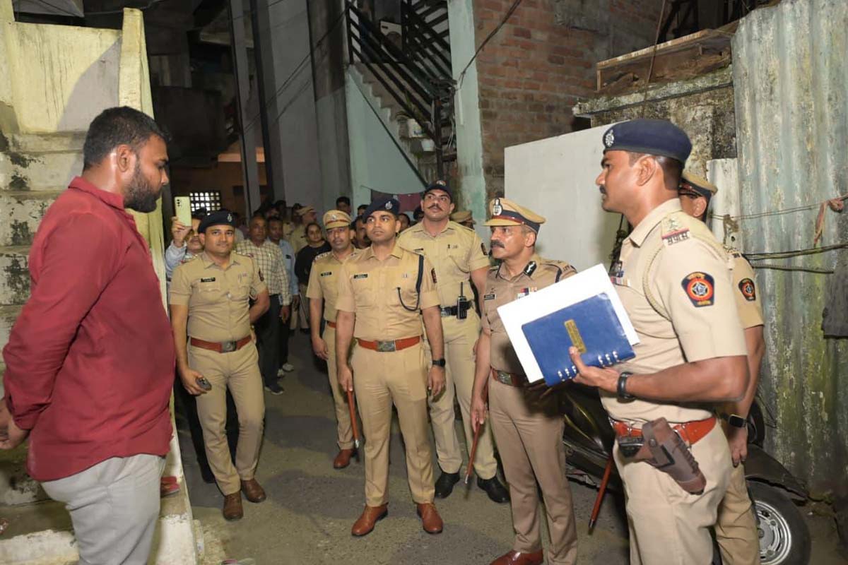 NDPS Team Raids Gambling Den