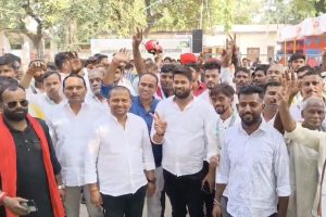 Bhagalpur: राजद प्रत्याशी रजनीश यादव ने पप्पू यादव को दी चेतावनी, कहा – “चाहे कितने बड़े नेता हों, नहीं छोड़ेंगे”