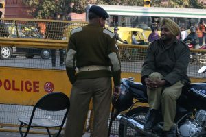 दिवाली पर नोएडा पुलिस की सख्त निगरानी, अव्यवस्थित वाहनों पर चालान का प्रावधान