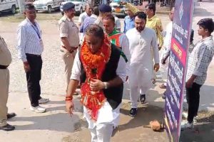 नरकटियागंज विधानसभा क्षेत्र में महागठबंधन में दरार, राजद और कांग्रेस आमने-सामने