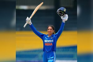 ICC रैंकिंग में स्मृति मंधाना का दबदबा, दीप्ति शर्मा ने भी किया धमाकेदार प्रदर्शन