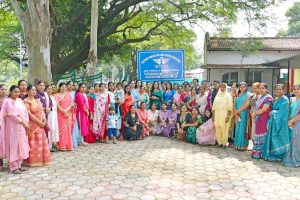 वायुसैनिकों के संग एयर मार्शल विजय कुमार गर्ग ने मनाई दीवाली, मिठाइयों और उल्लास से रोशन हुआ एयर फोर्स स्टेशन आमला