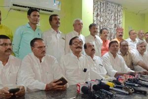 Bihar Elections 2025: नवीनगर विधानसभा में जेडीयू को लगा बड़ा झटका, सभी पदाधिकारियों ने इस्तीफा दिया