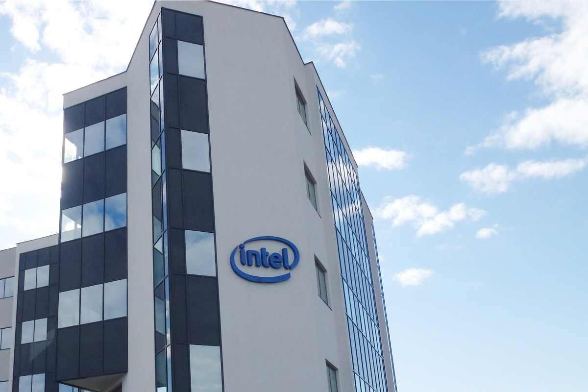 Intel Profit Report 2025 – इंटेल ने दर्ज किया मुनाफा, अमेरिकी निवेश से शेयर में उछाल