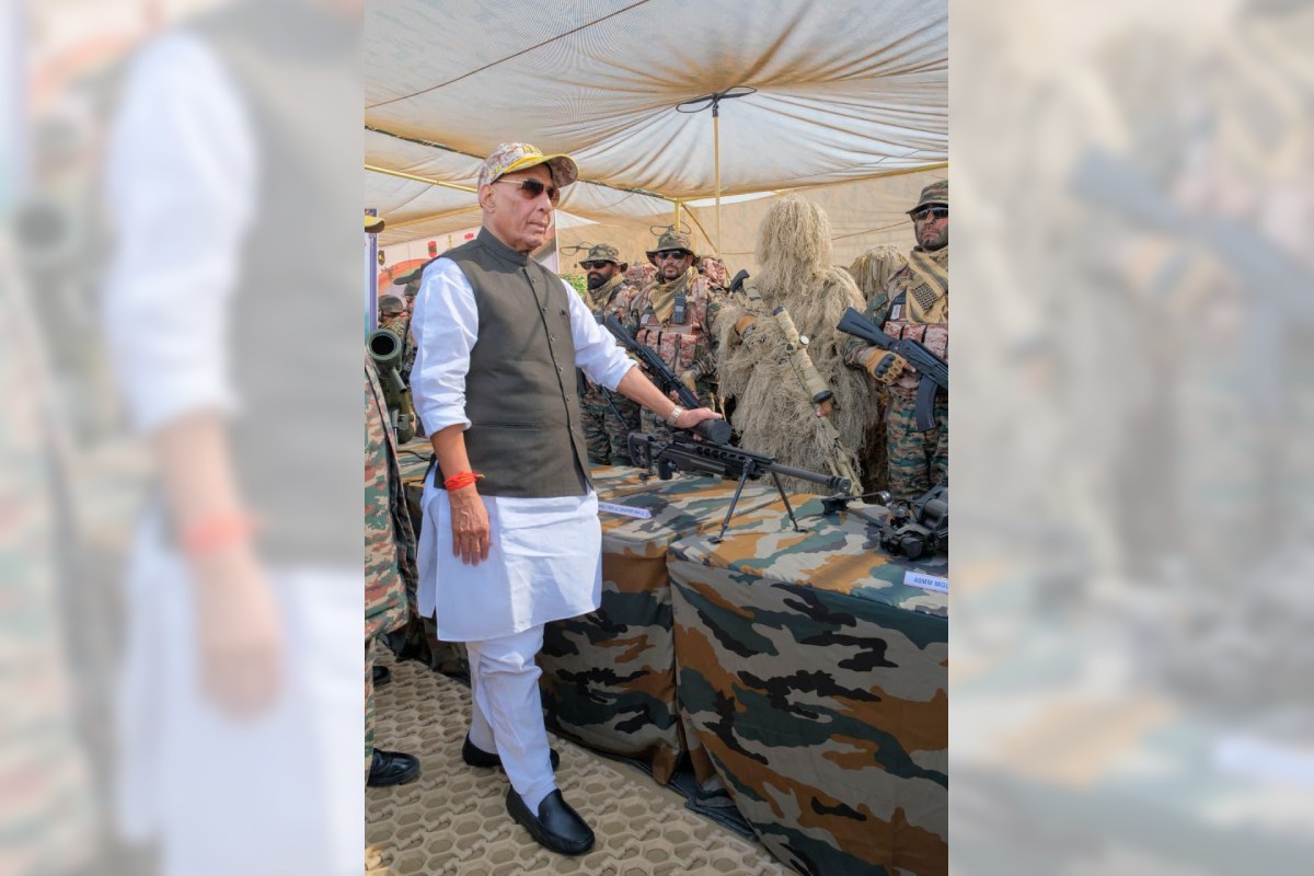 Rajnath Singh: रक्षा मंत्री राजनाथ सिंह ने नवगठित भैरव बटालियन से की मुलाकात 2 Rajnath Singh Bhairav Battalion Meeting – रक्षा मंत्री मुलाकात