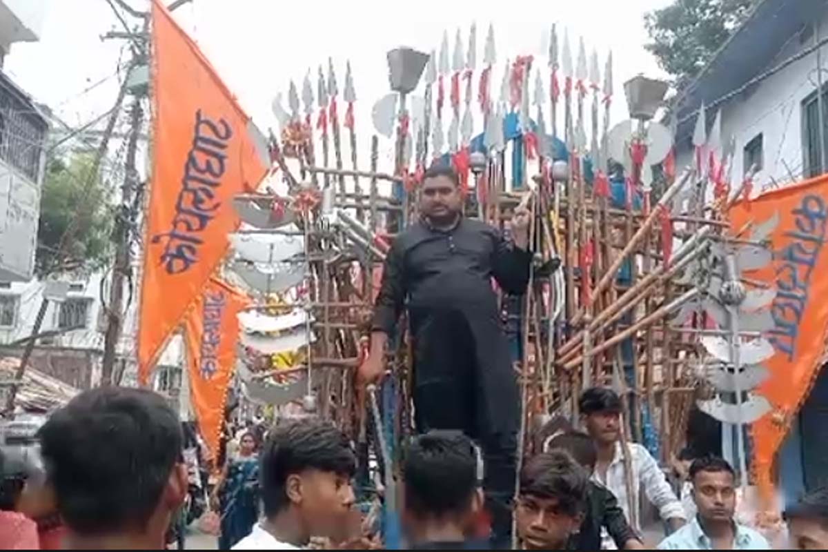 Kali Pooja Visarjan Electoral Code Violation