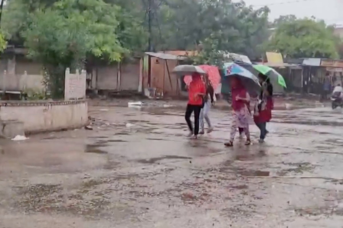 Rajasthan Rainfall: कोटा और बूंदी में रातभर बारिश से गेहूं-पaddy की फसलें बर्बाद, किसानों को भारी नुकसान