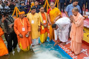 Chhath Puja: छठ पूजा भारत की प्राचीन विरासत और सामाजिक एकता का प्रतीक है – मुख्यमंत्री योगी आदित्यनाथ