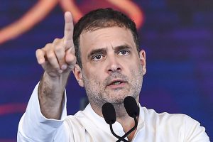 राहुल गांधी ने आत्महत्या करने वाली महिला डॉक्टर के परिवार से की बात, न्याय का भरोसा दिया 10 राहुल गांधी ने आत्महत्या करने वाली महिला डॉक्टर के परिवार से की बात, न्याय का भरोसा दिया