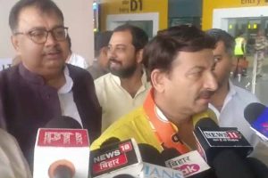 राहुल गांधी के ‘छठ ड्रामा’ बयान पर भड़के मनोज तिवारी, बोले– बिहार की जनता कभी नहीं करेगी माफ 9 राहुल गांधी के ‘छठ ड्रामा’ बयान पर भड़के मनोज तिवारी, बोले– बिहार की जनता कभी नहीं करेगी माफ