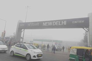 Delhi AQI: दिल्ली की वायु फिर हुई विषैली, धुंध और धुएँ की चादर में लिपटी राजधानी, ‘गंभीर’ श्रेणी में पहुँचा प्रदूषण स्तर 5 Delhi AQI: दिल्ली की वायु फिर हुई विषैली, धुंध और धुएँ की चादर में लिपटी राजधानी, ‘गंभीर’ श्रेणी में पहुँचा प्रदूषण स्तर
