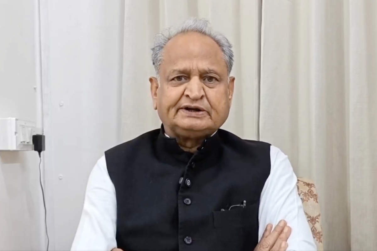 Bihar Assembly Elections: अशोक गहलोत का आरोप, 26 सेकंड में जारी हुआ एनडीए का घोषणापत्र ‘झूठ का पुलिंदा’ 1 Bihar Election 2025: अशोक गहलोत ने कहा एनडीए का घोषणापत्र 26 सेकंड में जारी ‘झूठ का पुलिंदा’