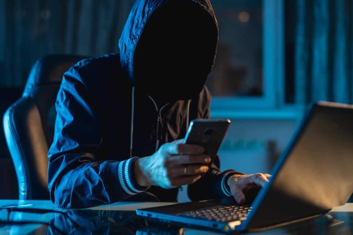 Dubai Cybercrime Syndicate News: दुबई बेस्ड किंगपिन का भारत में साइबर फ्रॉड नेटवर्क बेनकाब, बैंक कर्मचारी समेत पाँच गिरफ्तार