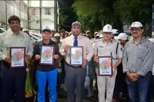 Bihar News: सिवान के युवाओं ने गीत और नृत्य से जगाई मतदाता जागरूकता की अलख 9 Bihar News: सिवान के युवाओं ने गीत और नृत्य से जगाई मतदाता जागरूकता की अलख