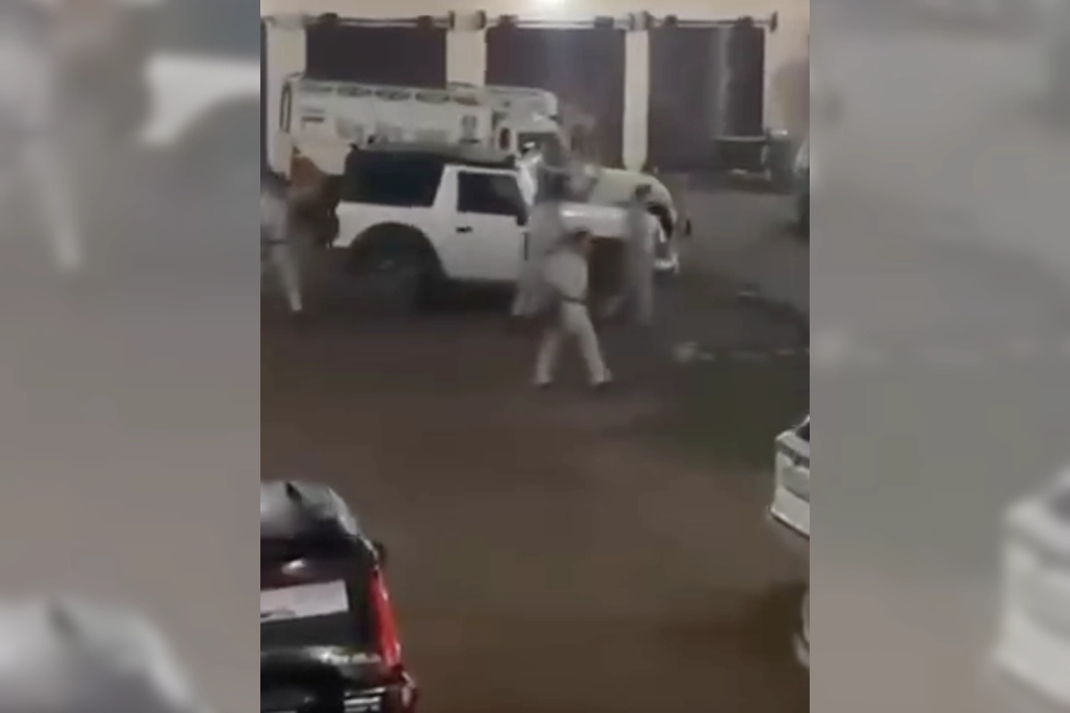 Anant Singh Arrest: मोकामा से जेडीयू प्रत्याशी अनंत सिंह गिरफ्तार — दुलारचंद यादव हत्याकांड और आचार संहिता उल्लंघन में बड़ी कार्रवाई 3 Bihar Election 2025: मोकामा से जेडीयू प्रत्याशी अनंत सिंह गिरफ्तार, दुलारचंद यादव हत्याकांड से जुड़ा मामला | Anant Singh