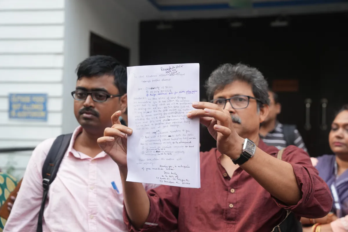 SIR in Bengal: मतदाता सूची पुनरीक्षण के बाद बांग्लादेशी घुसपैठियों में दहशत, सीमा पर बढ़ी बीएसएफ की चौकसी