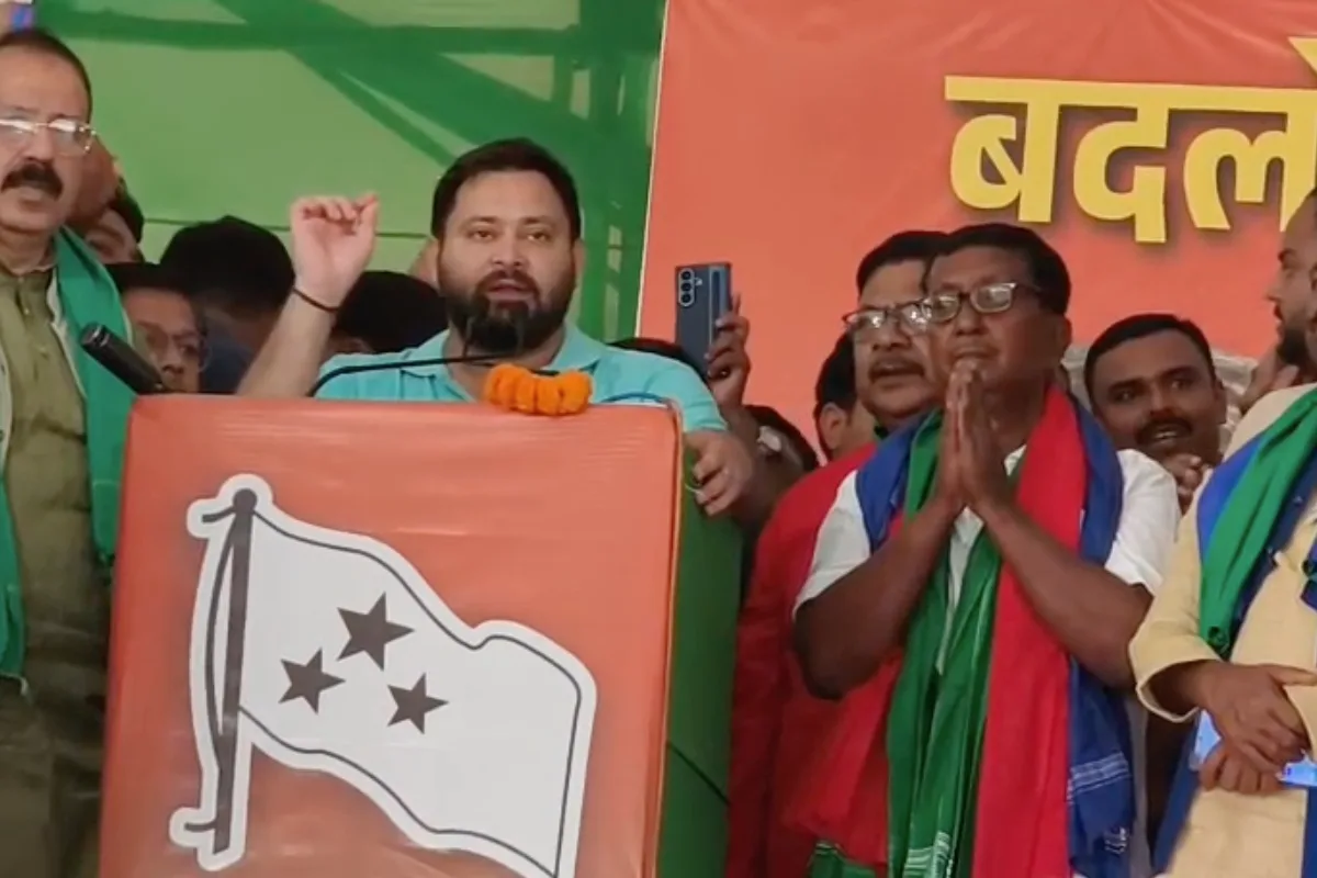 Tejashwi Yadav Ara Rally: एनडीए सरकार में शराबबंदी सिर्फ नाम की, घर-घर हो रही सप्लाई – तेजस्वी यादव