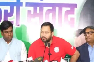 Bihar Chunav: तेजस्वी यादव का बड़ा चुनावी वादा, माई बहिन मान योजना के तहत महिलाओं को हर साल ₹30,000 देने की घोषणा