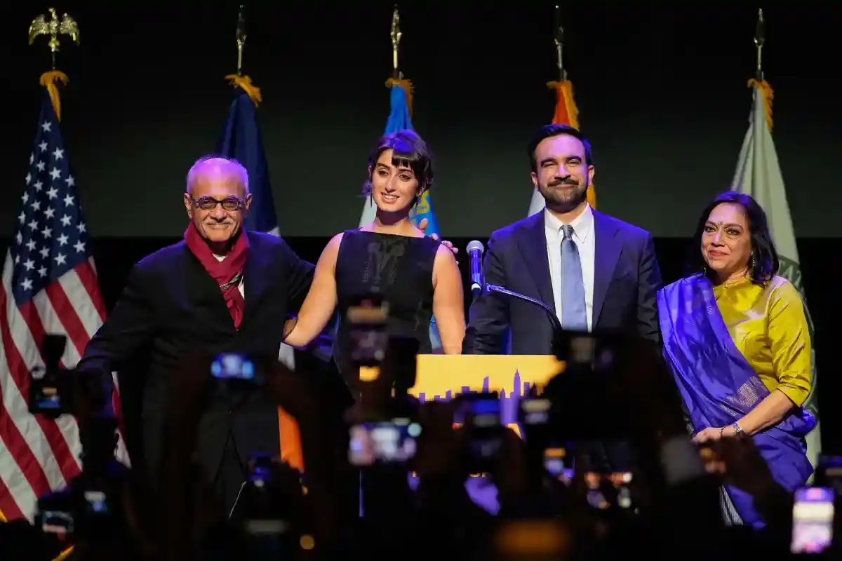 Samosa Caucus: जोहरान ममदानी की जीत से चर्चा में आया ‘समोसा कॉकस’, जानिए कैसे बढ़ा भारतीय-अमेरिकियों का प्रभाव