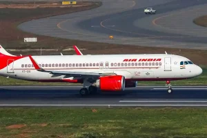 Air India: एअर इंडिया का सर्वर ठप, देशभर के हवाई अड्डों पर यात्रियों की बढ़ी परेशानी, दिल्ली एयरपोर्ट पर लगी लंबी कतारें