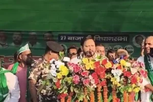 Tejashwi Yadav: सीतामढ़ी में तेजस्वी यादव की चुनावी सभा, महागठबंधन की धमाकेदार शुरुआत
