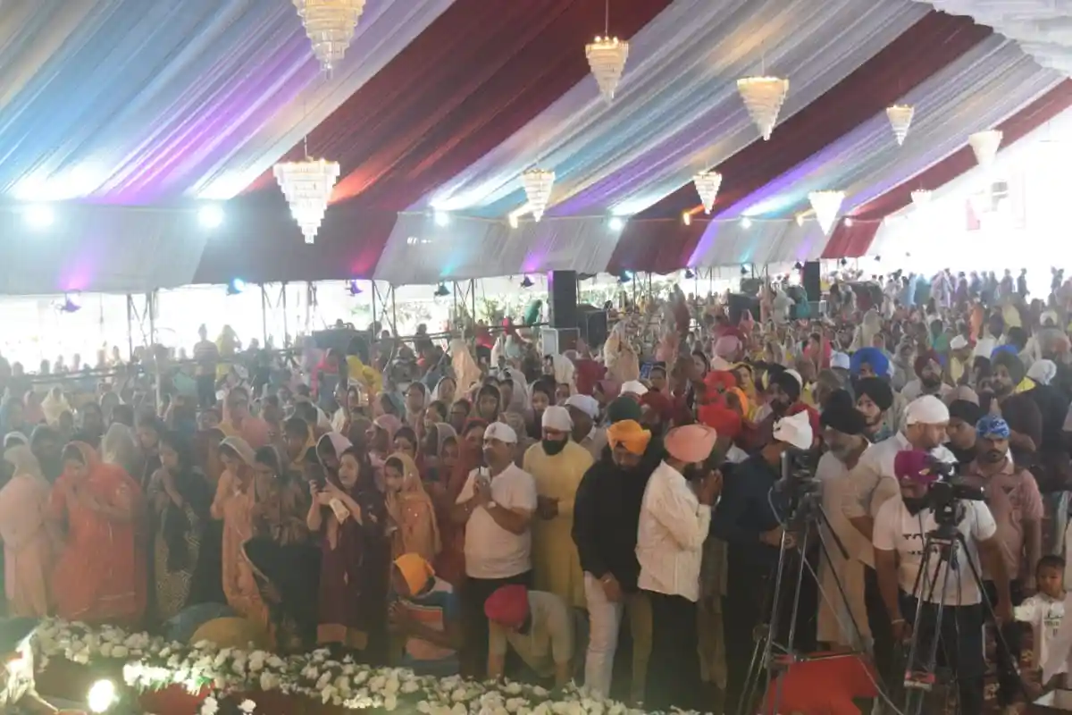 Guru Nanak Dev Ji Prakash Utsav 2025