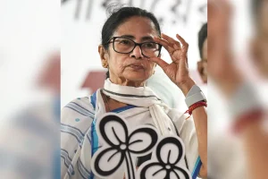 Bengal SIR: ममता बनर्जी का ऐलान, जब तक बंगाल का हर नागरिक नहीं भरेगा मतदाता फार्म, मैं भी नहीं भरूंगी