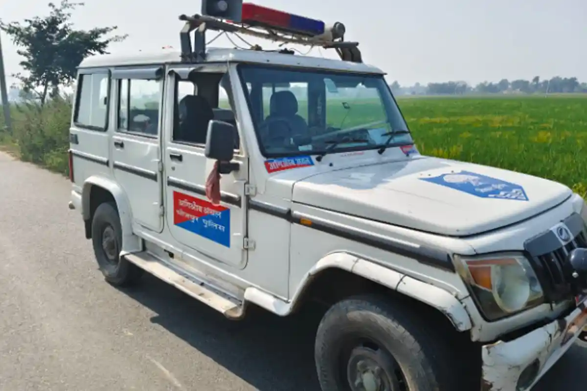 Bhojpur news: भोजपुर जिले के दुल्लमचक गांव में पुलिस और ग्रामीणों के बीच हिंसक झड़प 2 Bhojpur news