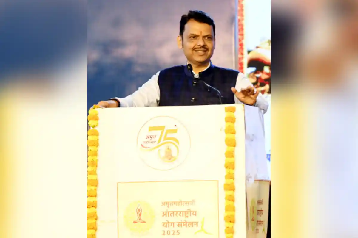 Devendra Fadnavis Yoga Speech: योग ही है जीवन का सच्चा आधार, मुख्यमंत्री देवेंद्र फडणवीस 2 Devendra Fadnavis Yoga Speech