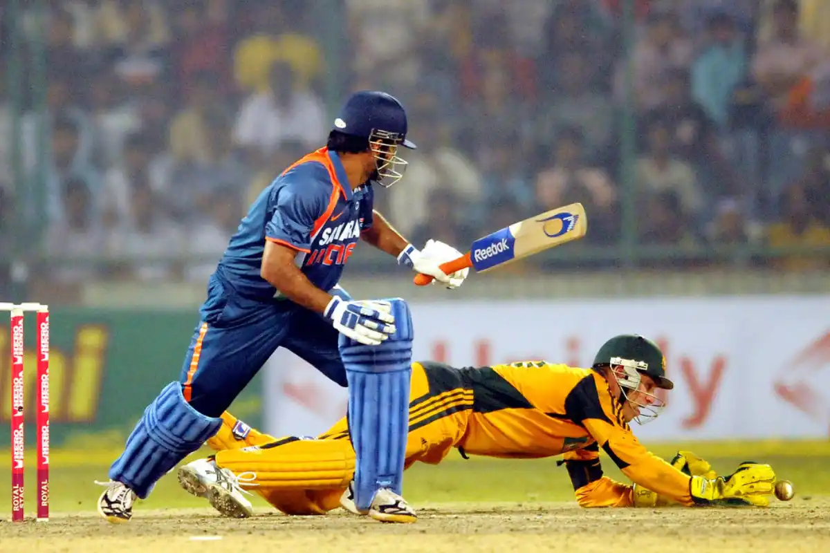 CSK IPL 2026 Retention: चेन्नई सुपर किंग्स की संभावित रिटेंशन लिस्ट में बड़ा बदलाव, धोनी के उत्तराधिकारी की खोज तेज