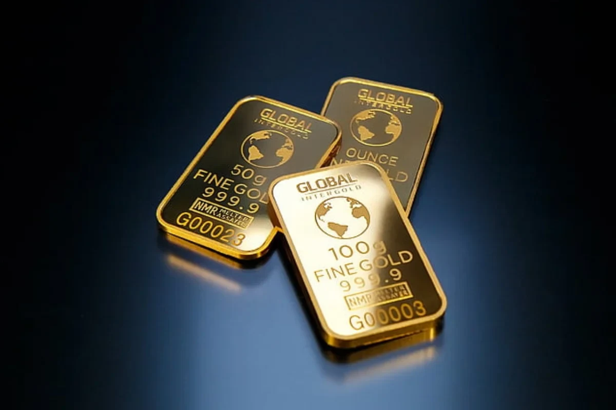 Gold Price Analysis 2025: एनवाईयू प्रोफेसर ने समझाया कब खरीदना सही, सोने की मौजूदा वैल्यू क्यों हो सकती है ओवरवैल्यूड