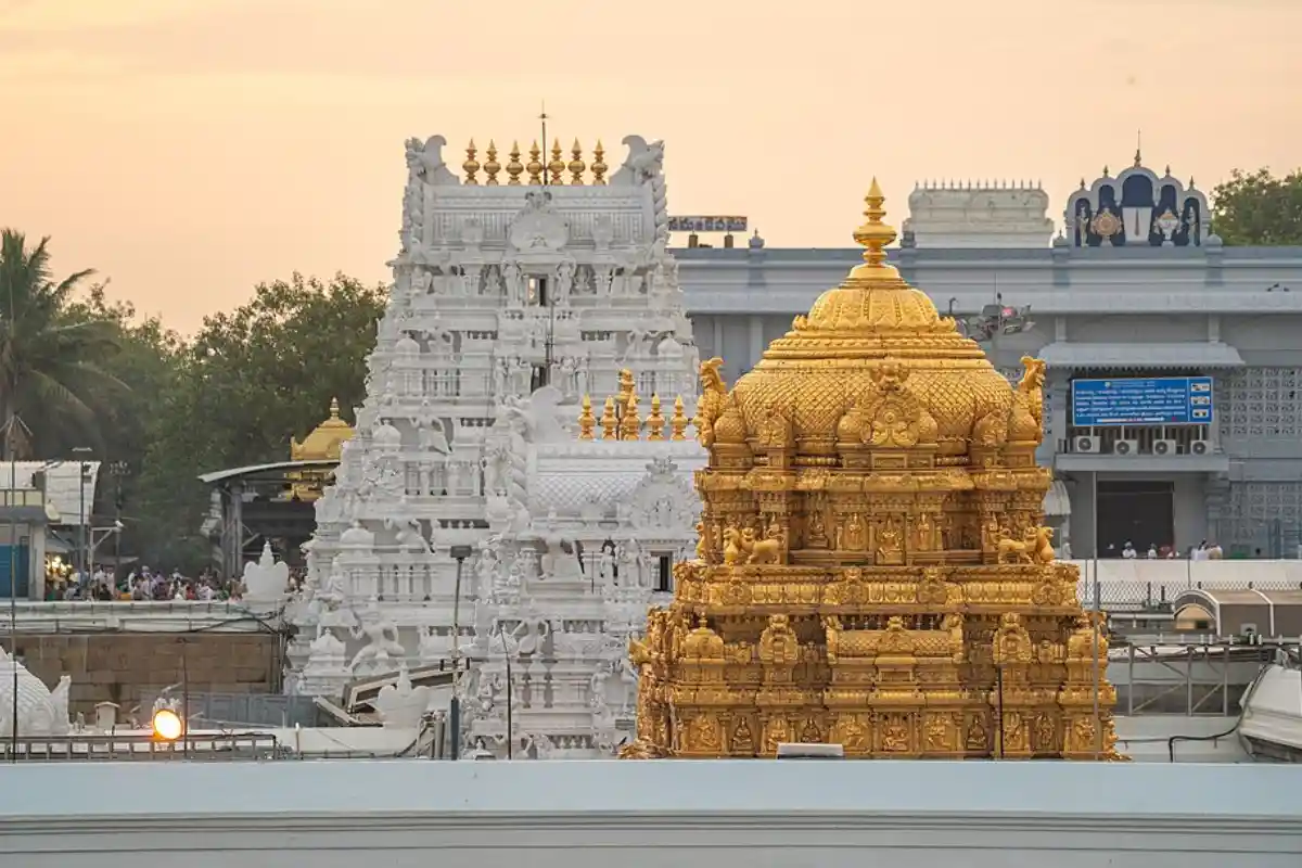 Tirupati Temple Ghee Scam: तिरुपति लड्डू में 250 करोड़ का मिलावटी घी घोटाला, सीबीआई ने खोला पांच साल का राज
