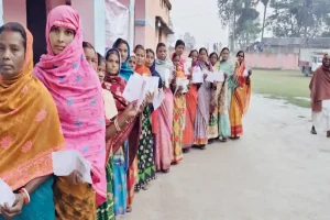 Bihar Samvadata: बिहार में दूसरे चरण में अब तक 47.62% मतदान, शांतिपूर्ण वोटिंग से बढ़ा लोकतंत्र का जोश