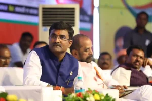 Bunty Bhangdiya: भाजपा विधायक को बड़ा झटका, जुनेद खान ने छोड़ी पार्टी और कल होंगे कांग्रेस में शामिल