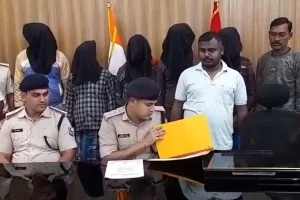 Munger Illegal Arms Factory: मुंगेर में गुप्त सूचना पर पुलिस की बड़ी कार्रवाई, अवैध हथियार निर्माण गिरोह का पर्दाफाश