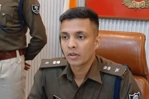 गोपालगंज में भारी हथियार सहित एक कुख्यात अपराधी गिरफ्तार, पुलिस जांच में जुटी