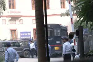 दिल्ली विस्फोट मामले में एनआईए ने उमर के सहयोगी जासिर बिलाल वानी को अदालत में किया प्रस्तुत