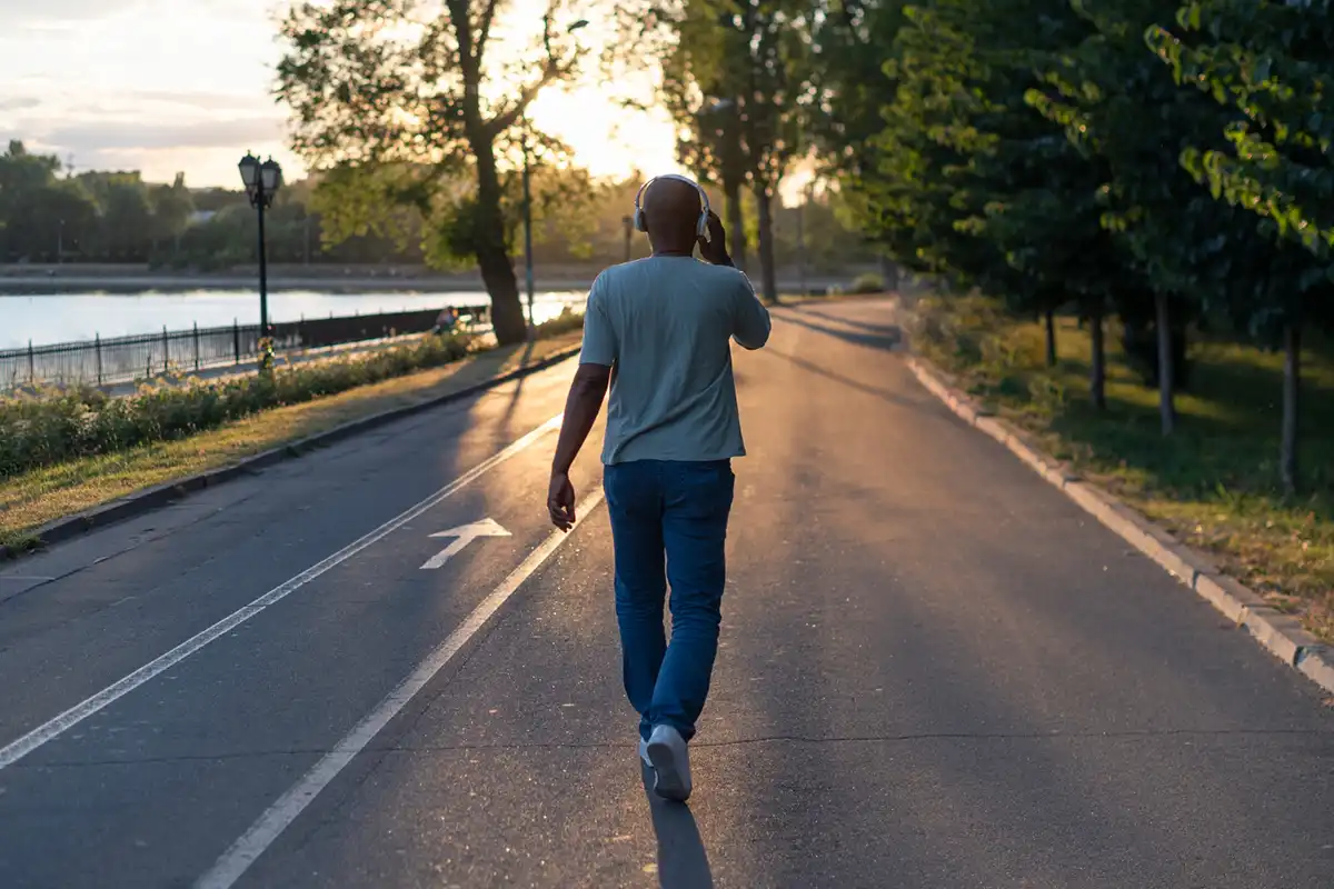 Walking Benefits After Eating