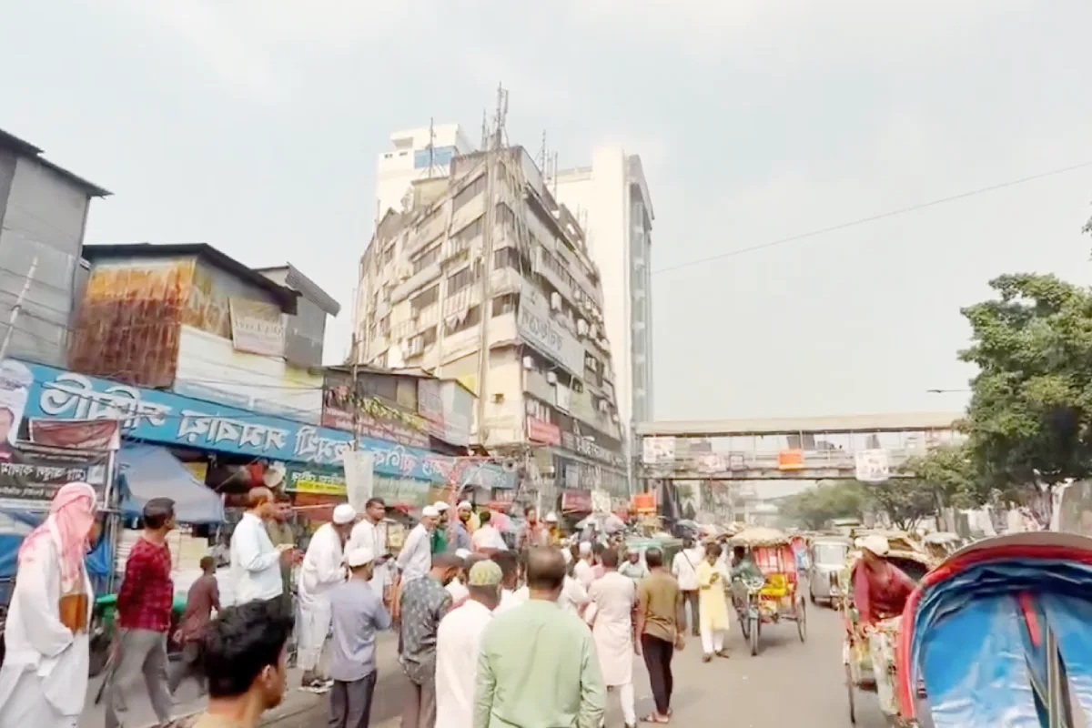 India Pakistan Earthquake: बांग्लादेश के ढाका में केंद्र के साथ भारत-पाकिस्तान में भूकंप, बंगाल में दहशत