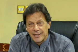 इमरान खान की सेहत को लेकर उठे सवाल, जेल प्रशासन ने दी सफाई