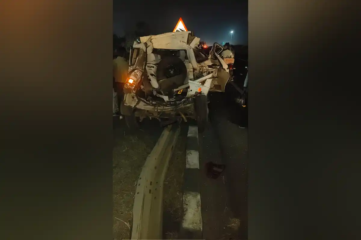Nagpur Truck Accident: आउटर रिंग रोड पर भीषण हादसा, महिला की मौत और चार घायल