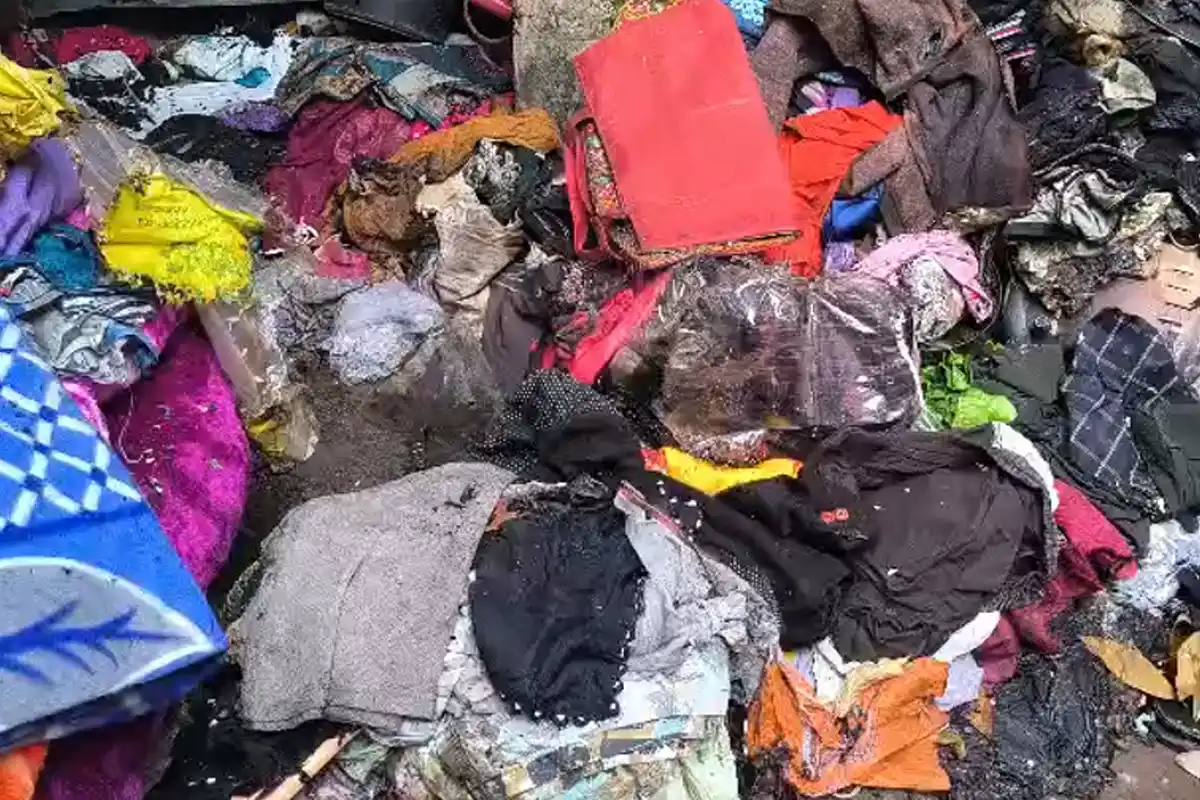 Goabagan Slum Fire: गोवाबागान बस्ती में शॉर्ट सर्किट से लगी भयानक आग, सब कुछ जलकर राख