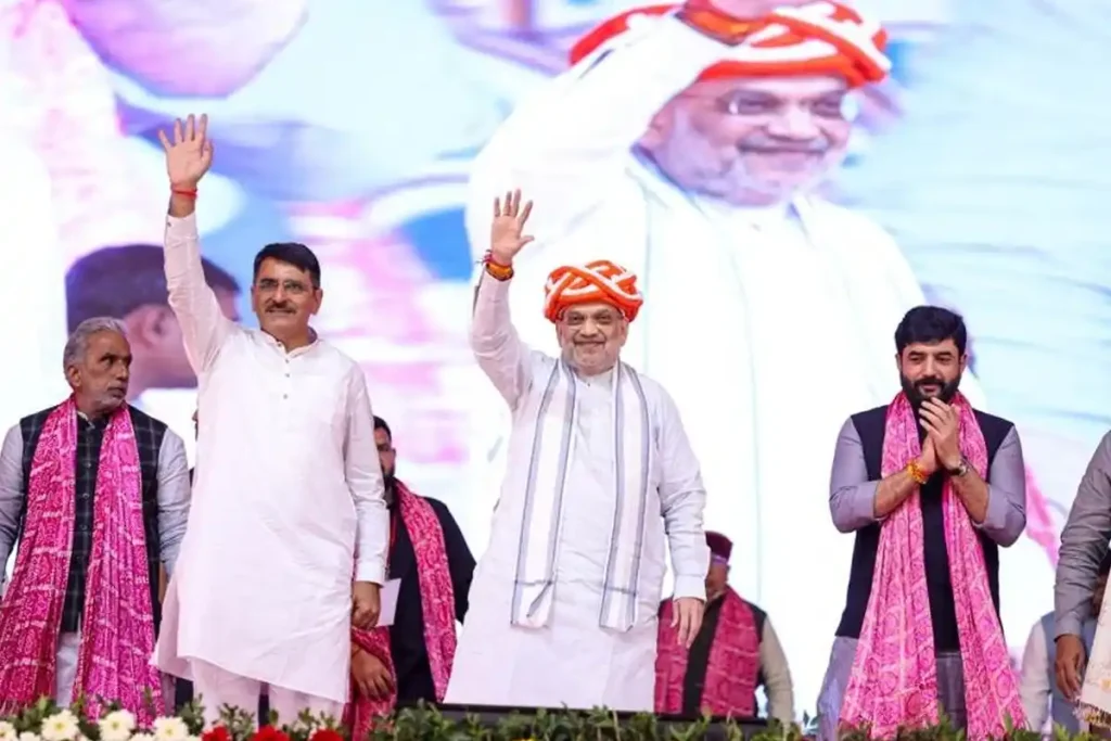 बनास डेयरी में नए प्लांट का उद्घाटन, अमित शाह ने कहा सर्कुलर इकोनॉमी से किसानों की आय बढ़ेगी 20 प्रतिशत