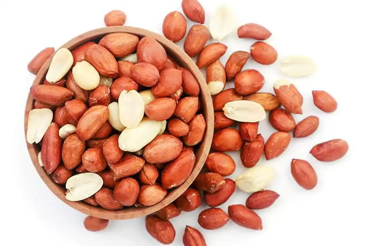 सर्दियों की खुशबू: 10 देशी खान-पान जो हमारे बचपन को वापस ला रहे हैं 15 Traditional Indian winter foods: सर्दियों के 10 पारंपरिक भारतीय खाने | हेल्दी विंटर डाइट