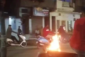 नागपुर में हलबा समाज का आक्रोश: आमरण अनशन और सड़कों पर आगजनी से तनाव