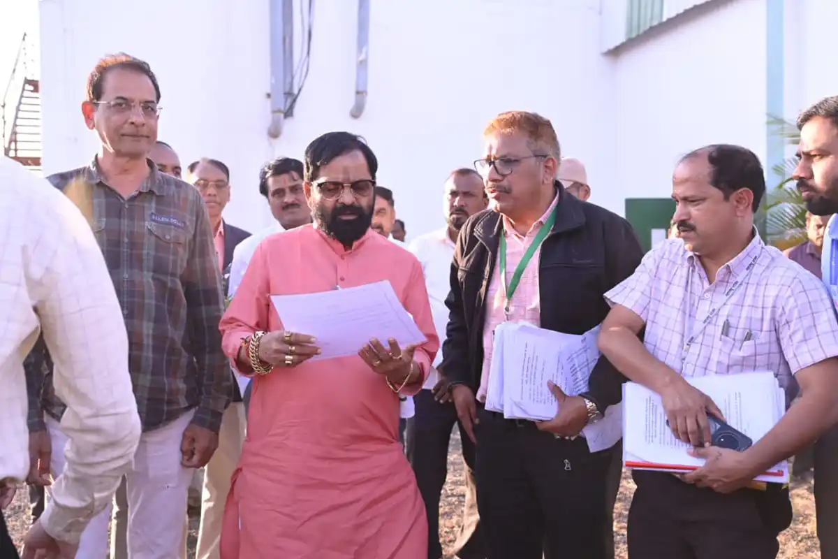 Bharat Gogawale Katol Visit: मंत्री भरत गोगावले ने काटोल और कलमेश्वर के किसानों के बागानों का किया दौरा